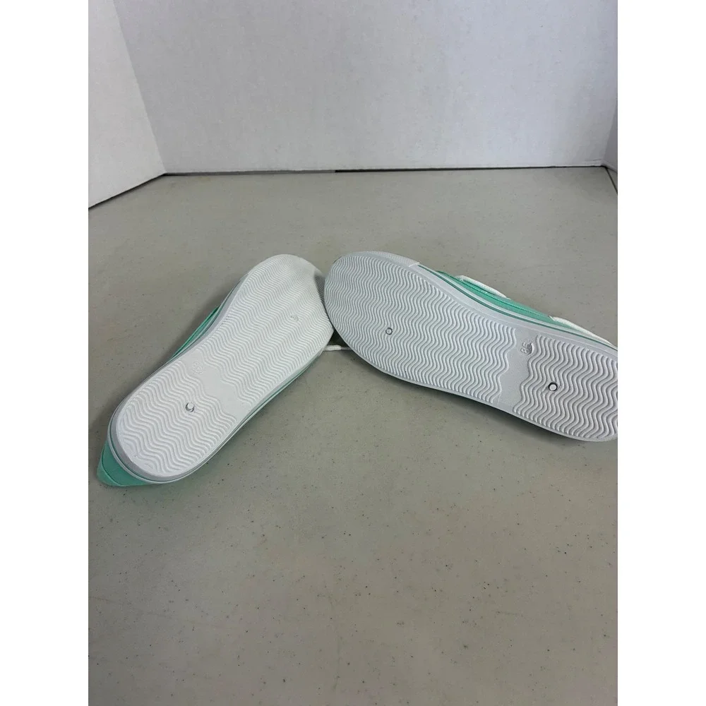 Navig8 Womens Mint Green Canvas Boat Shoes Lace Up Loafers Size 8.5